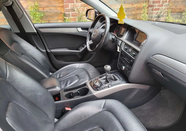Audi A4 cena 35900 przebieg: 250000, rok produkcji 2012 z Kleczew małe 379